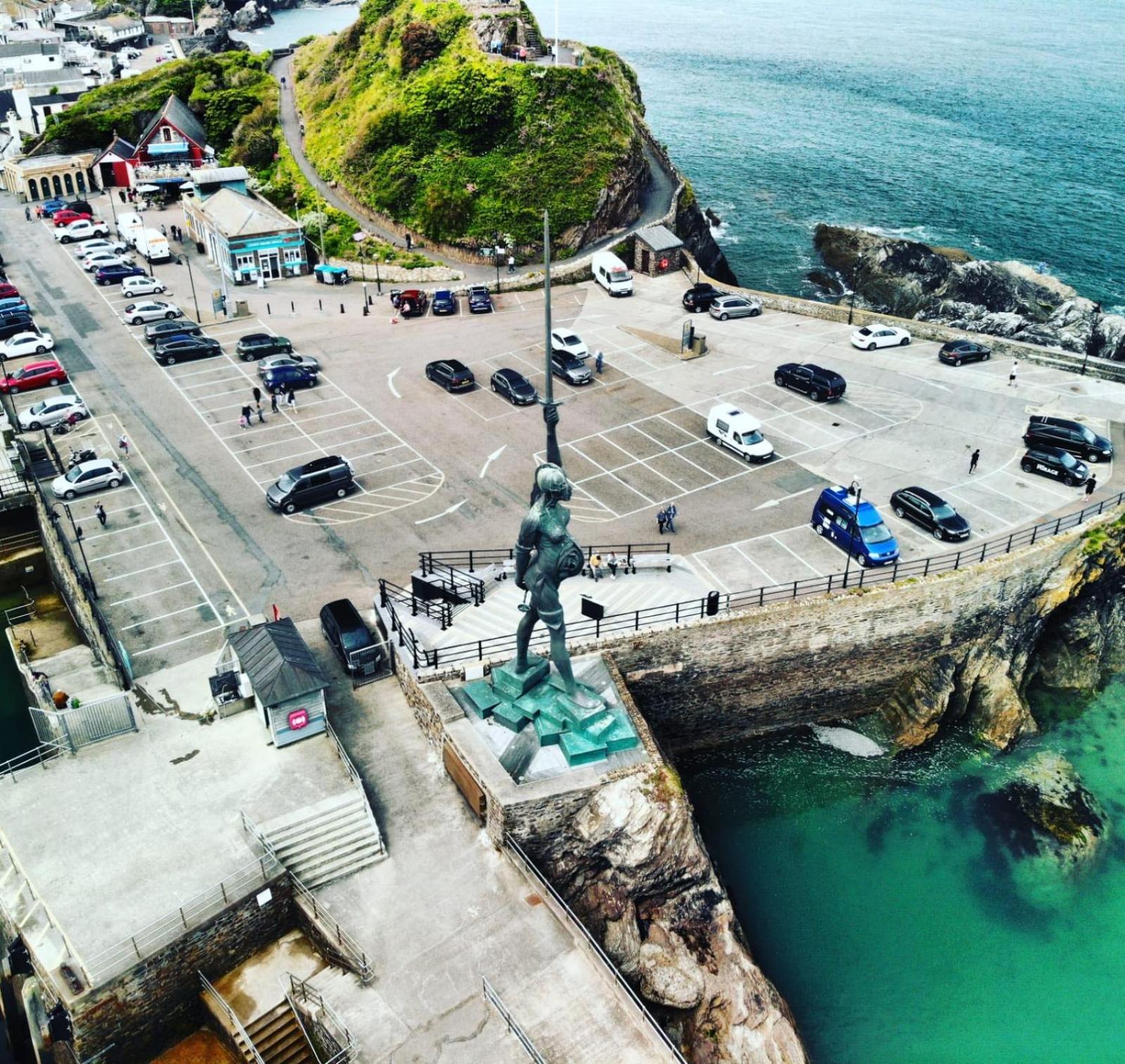 ホテル The Harbour Lights イフラクーム エクステリア 写真